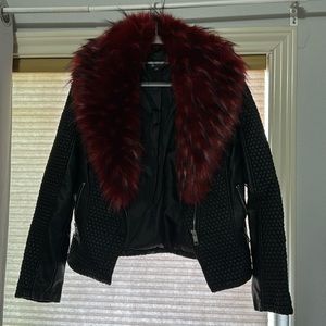 Fun cute leather jacket with removable faux fur. Only worn twice